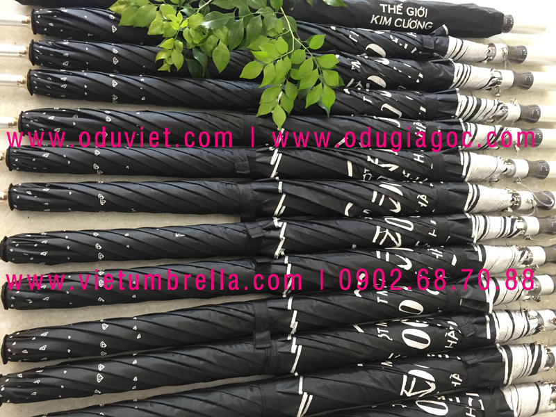 xưởng sản xuất ô dù cầm tay in logo quảng cáo